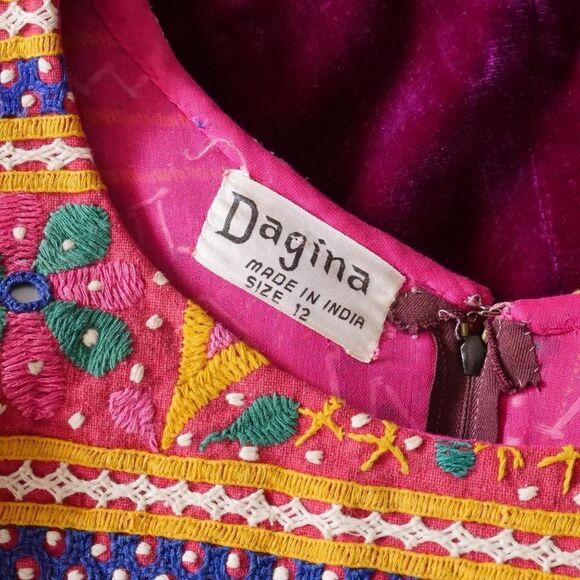 Beautiful rare 70s velvet a embroidered maxi dress‎ - Picture 3 of 11